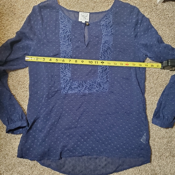 Kit and Sky Blue Sheer Light Long Sleeve Womans Summer Top Size Medium - Picture 5 of 8